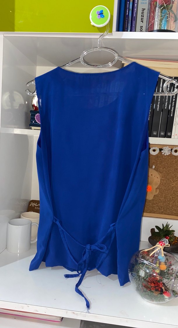 Boncuk İşlemeli Bohem Mavi Kolsuz Bluz - Görsel 2