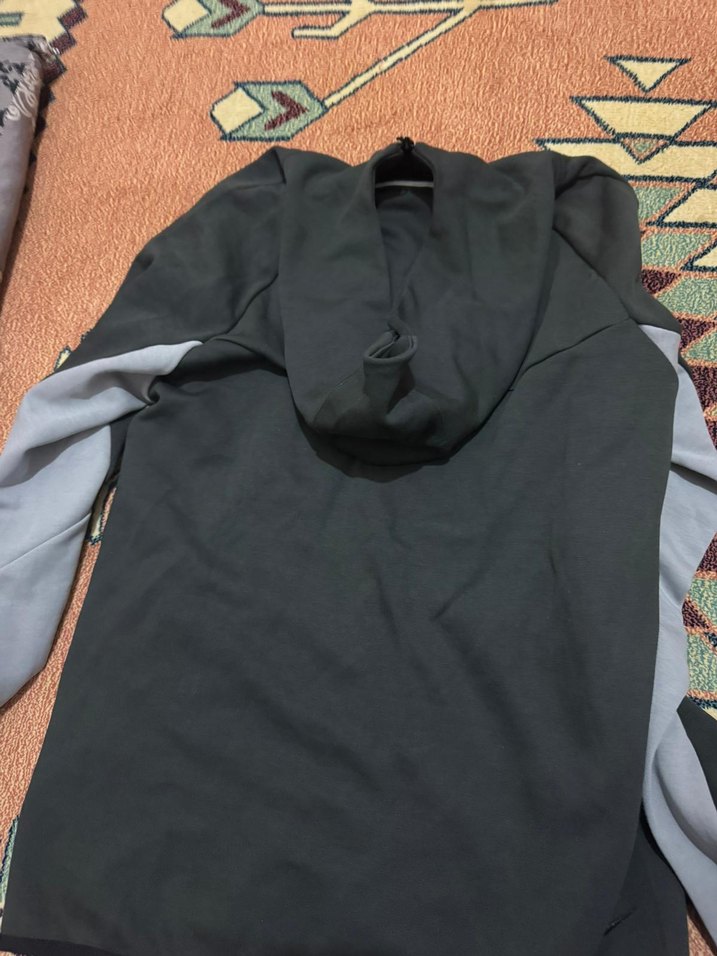Nike tech flece Erkek Gri Fermuarlı Yüksek Yakalı Sweatshirt - Görsel 4