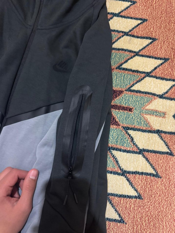 Nike tech flece Erkek Gri Fermuarlı Yüksek Yakalı Sweatshirt - Görsel 3