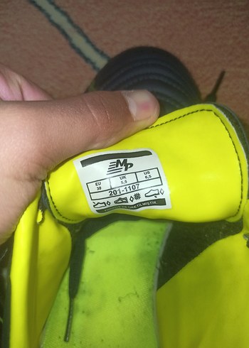 Siyah Renkli Erkek Futbol Ayakkabısı - Görsel 4