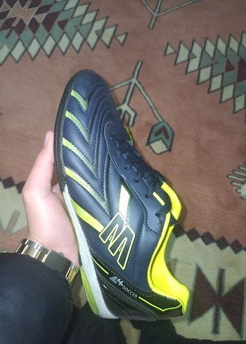 Siyah Renkli Erkek Futbol Ayakkabısı - Görsel 2