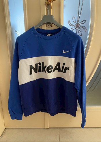 Nike m