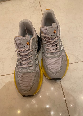 Gri Bağcıklı Erkek Spor Ayakkabı - Görsel 3