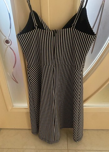 Çizgili, Pilili, Uzun Siyah Triko Elbise - Görsel 5