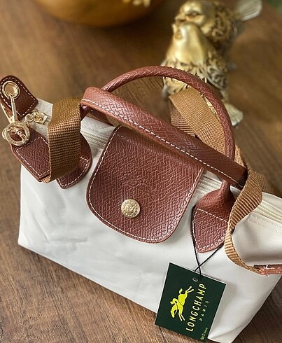 Longchamp