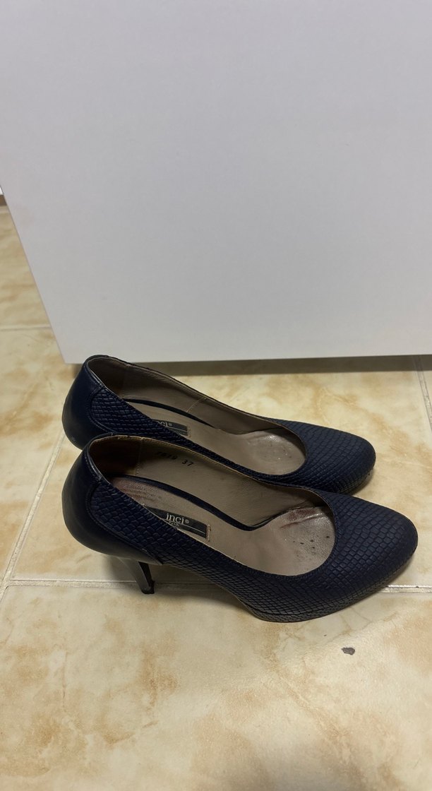 Klasik Lacivert Yılan Derisi Desenli Topuklu - Görsel 5