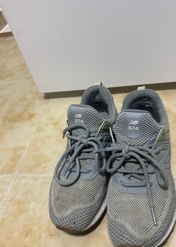 Gri Kadın Spor Ayakkabı Velcro Detaylı - Görsel 2