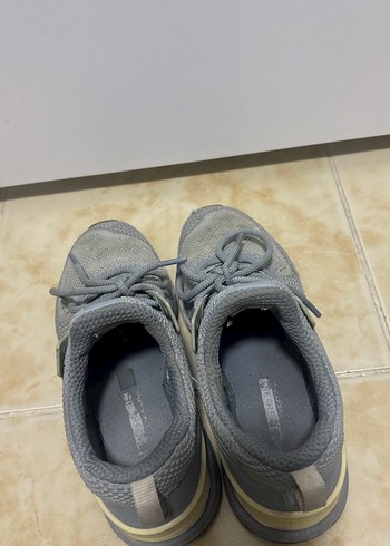 Gri Kadın Spor Ayakkabı Velcro Detaylı - Görsel 4