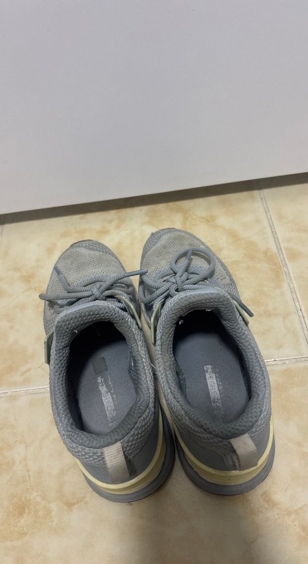 Gri Kadın Spor Ayakkabı Velcro Detaylı - Görsel 4