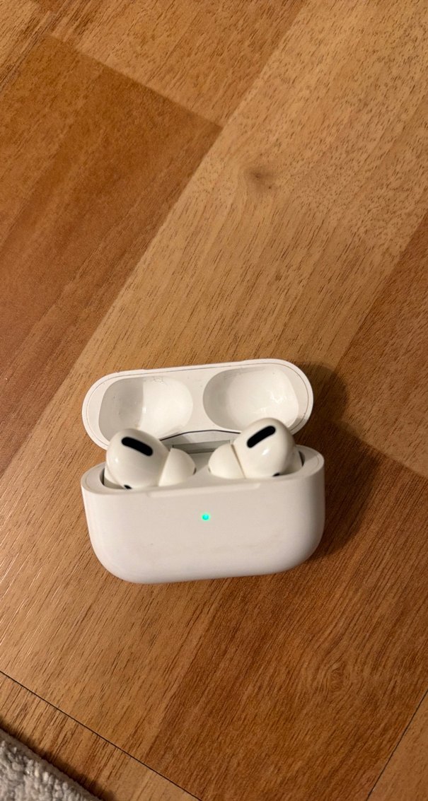 Airpod pro Beyaz Kablosuz Kulaklık ve kutusu - Görsel 2