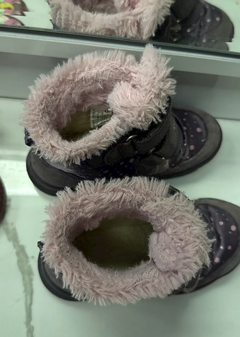 25 Beden pembe Renk Superfit 25 numara goretex su geçirmez içi kürklü bot pembe mor