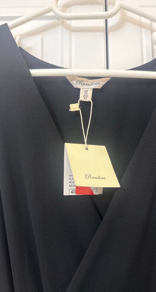 Siyah V Yaka Midi Drapeli Kadın Elbise - Görsel 2