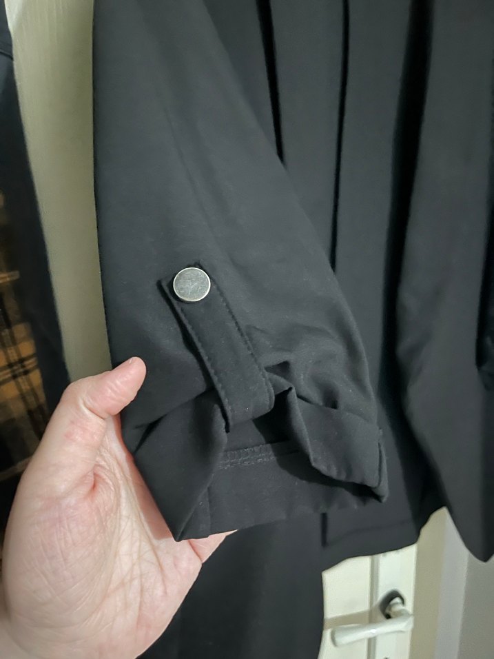 Siyah Düğmeli Kadın Blazer Ceket - Görsel 2