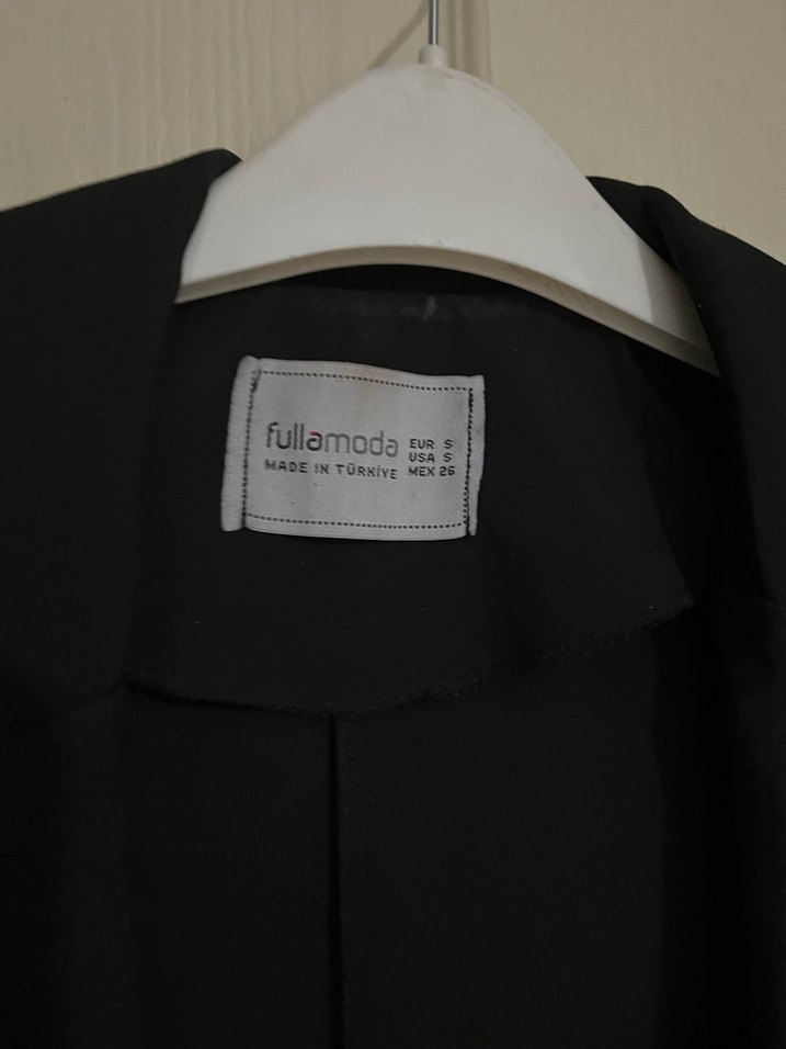 Siyah Düğmeli Kadın Blazer Ceket - Görsel 4