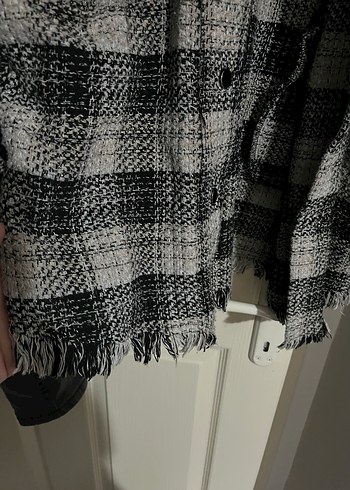 Düğmeli Gri Ekose Kadın Gömlek - Görsel 4