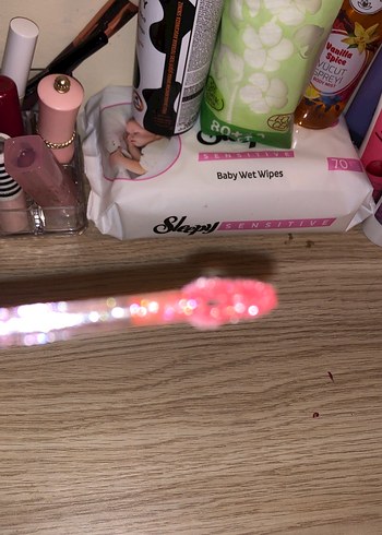 FlorMar Parlak Bej Ruj İçi boş bakın altını çiziyorum içi boş - Görsel 6