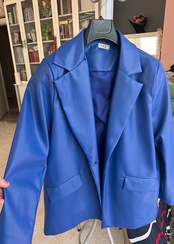 Düğmeli Mavi Deri Kadın Blazer