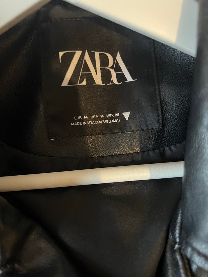 Siyah Kadın Kemerli Deri Biker Ceket - Zara - Görsel 5