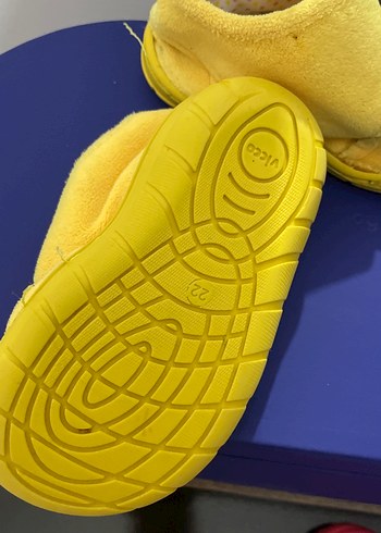 Kız Çocuk Sarı Sıcak Terlikler Velcro - Görsel 3