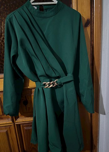 Uzun Kollu Parlak Yeşil Kadın Tunik Takım - Görsel 2