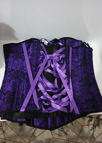 Mor Dantel Desenli Gotik Straplez Büstiyer - Görsel 7