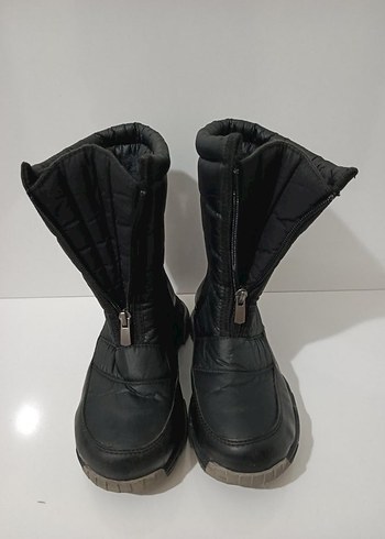 Kız Çocuk Siyah Tokalı Kauçuk Bot 34 Numara - Görsel 3