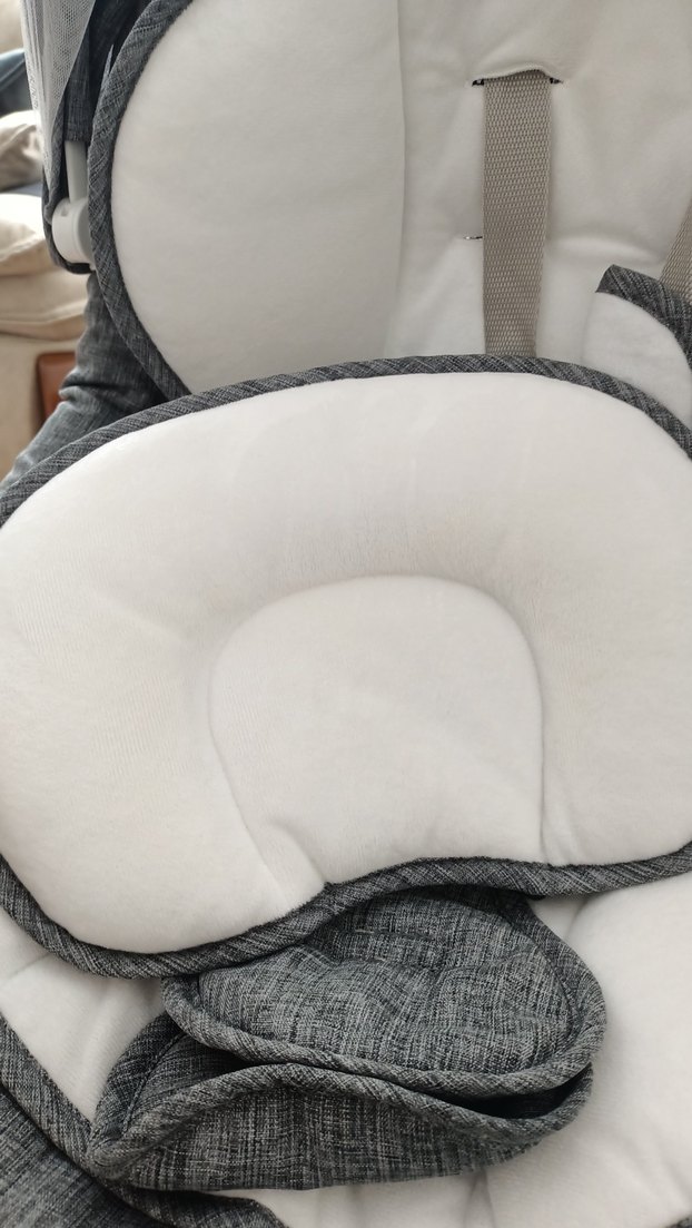 Gri Bebek sallanır ana kucağı - Görsel 4