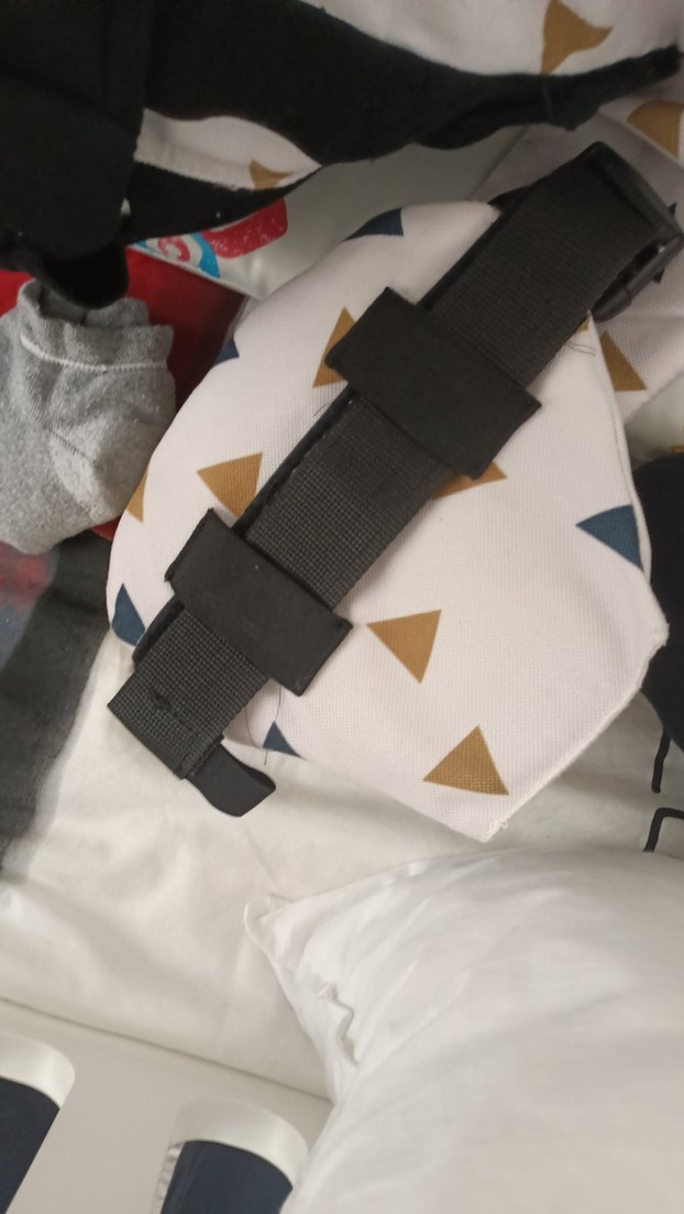 Beyaz Desenli Bebek Taşıyıcı - Görsel 2