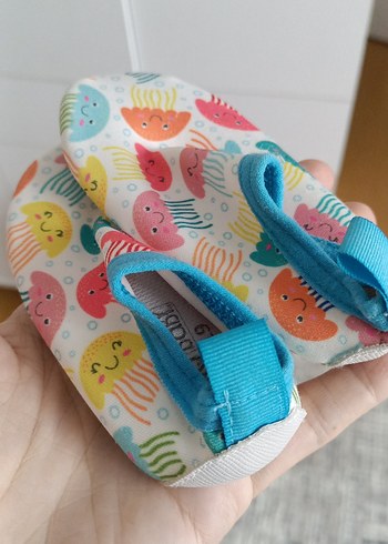 Desenli deniz ayakkabısı - Görsel 4