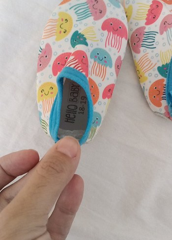 Desenli deniz ayakkabısı - Görsel 2
