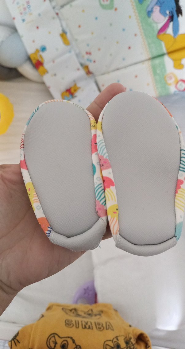 Desenli deniz ayakkabısı - Görsel 3