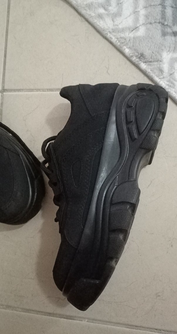 Siyah Topuklu Kadın Spor Ayakkabı - Görsel 2