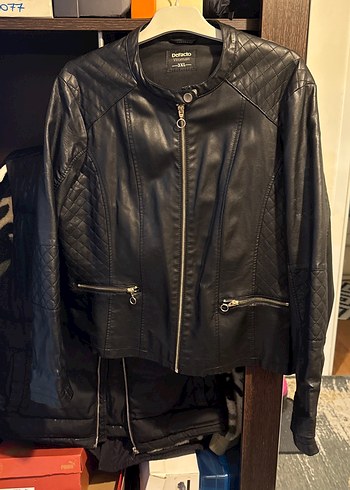 Kadın Siyah Deri Biker Ceket - Görsel 3