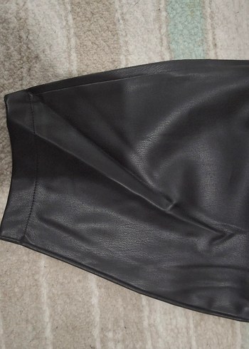 Kadın Siyah Deri Beli lastikli Biker Pantolon - Görsel 2