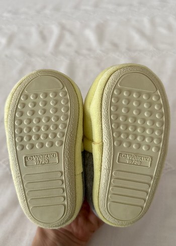 Kız erkek Çocuk Sarı Nakışlı Sıcak Ev Terliği - Görsel 4