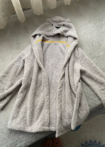 Kapüşonlu Kız Çocuk Bornozu Gri - Görsel 3