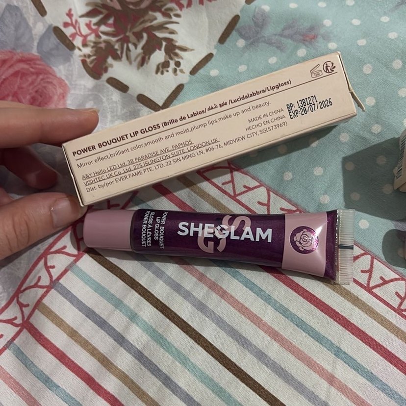 SHEGLAM Pastel Bordo Dudak Parlatıcısı - Görsel 3