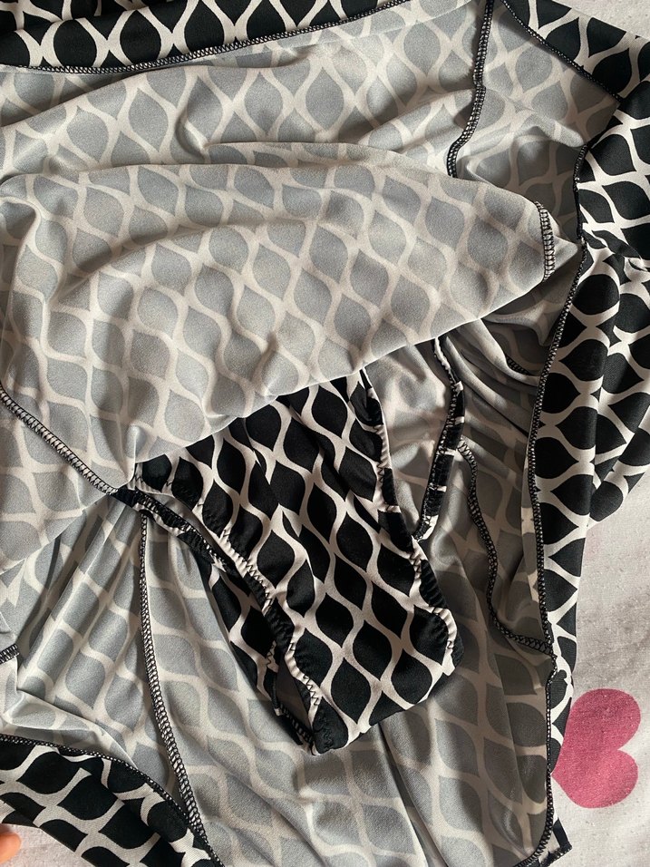 Puantiye Desenli Askılı mayo - Görsel 3