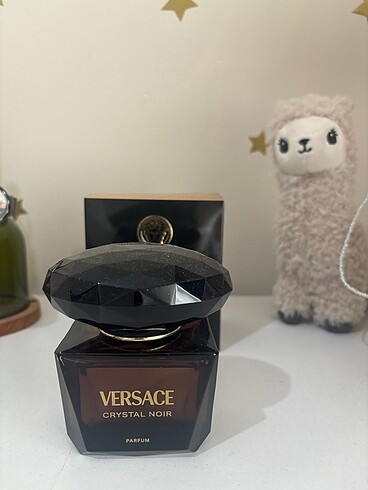 Crystal Noir Pour Femme Parfum 90mL