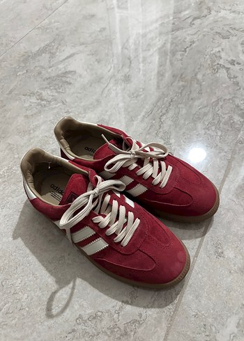 Adidas ürünü