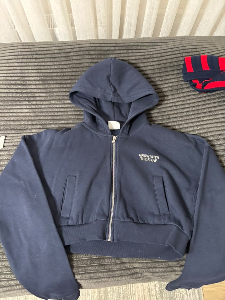 Lacivert Kapüşonlu Grow With The Flow Sweatshirt — görsel 3/4