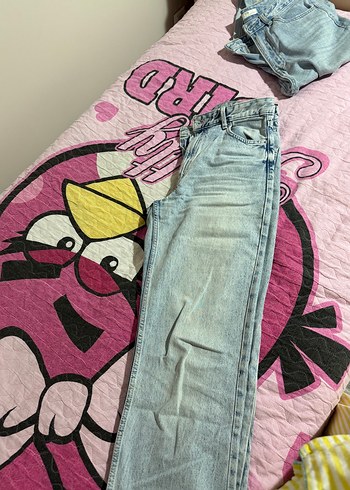 Bershka Acik Mavi Rahat Kesim Denim Jean