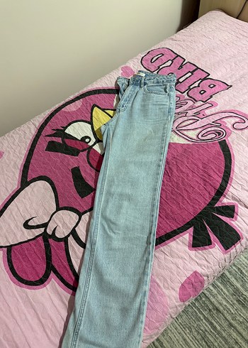 Stradivarius Acik Mavi İnce Kesim Denim Jean