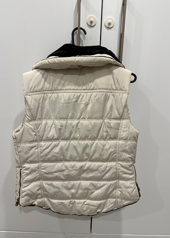 Kürklü Yaka Detaylı Kadın Krem Renk Yelek - Görsel 2