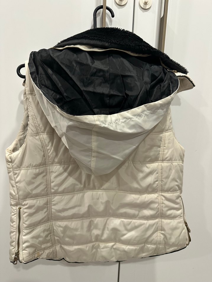 Kürklü Yaka Detaylı Kadın Krem Renk Yelek - Görsel 3