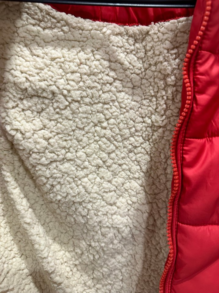 Kırmızı Kürklü Kadın Şişme Yelek - Görsel 3