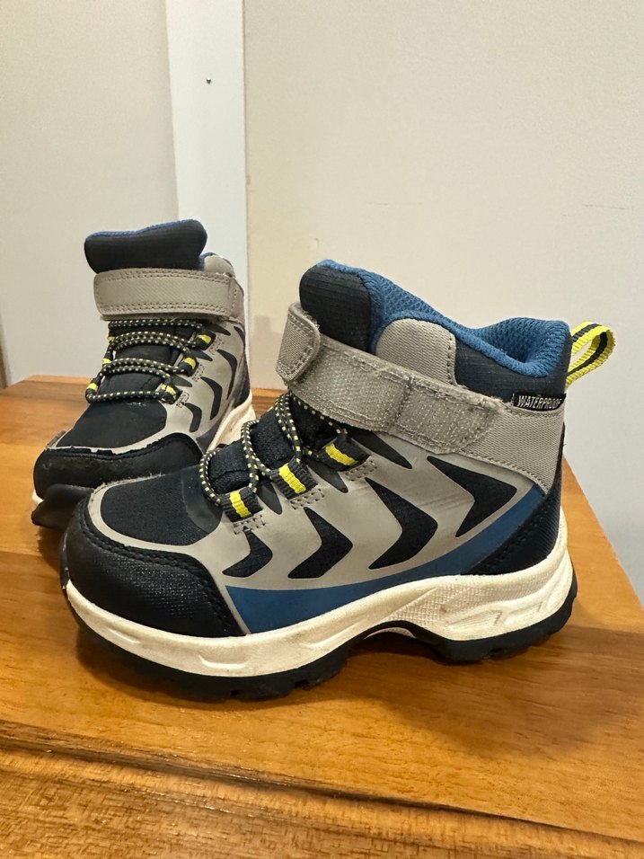 Su Geçirmez 24 Numara Erkek Çocuk Botu - Görsel 2