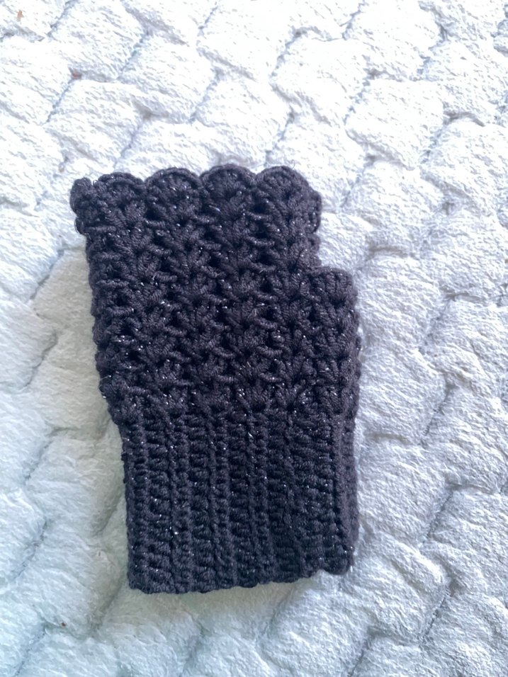 Dantel Detaylı Siyah Örgü Kadın Eldiven - Görsel 4