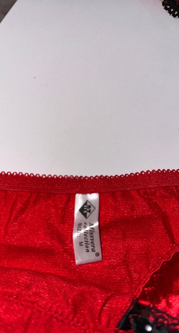 Kırmızı Siyah Dantel Goth Sütyen ve Külot Takımı - Görsel 2