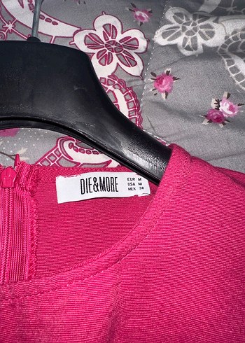 Pembe Kısa Bol Kesim Kadın Tulum - Görsel 2